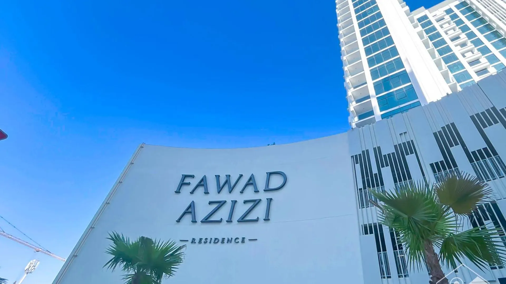 Apartment Luxury One Bedroom With Balcony & Partial Burj Khalifa View Dubai