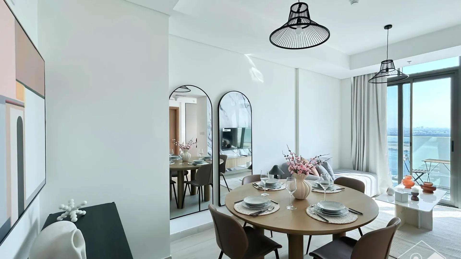 Luxury One Bedroom With Balcony & Partial Burj Khalifa View Dubai